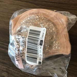 Push-up without padding Victoria Secrets bra